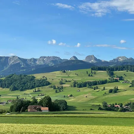 Stoeckli Gantrisch-blick شقة